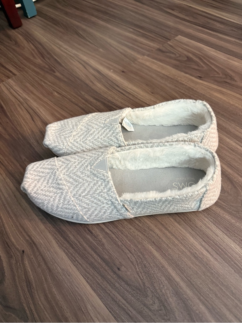 Toms Women's Light Gray Cozy Slip-Ons with Faux-Fur Lining